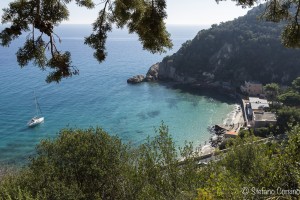 Varigotti - Il mare visto dal sentiero