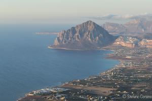Erice - Guardando Monte Cofano