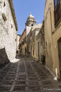 Erice - Strada in salita
