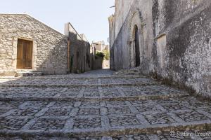 Erice - Strada in salita